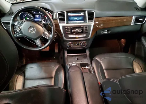 2015 Mercedes-Benz Ml 350 4Matic z USA, uszkodzony, nr VIN 4JGDA5HB4FA521982